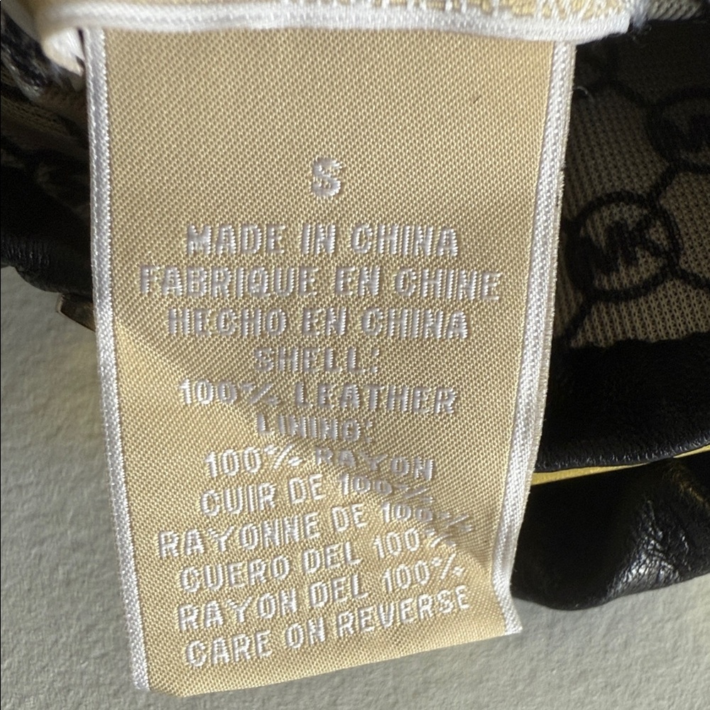 MICHAEL Michael Kors Black Gloves with Gold Accents new without tags - Picture 6 of 6